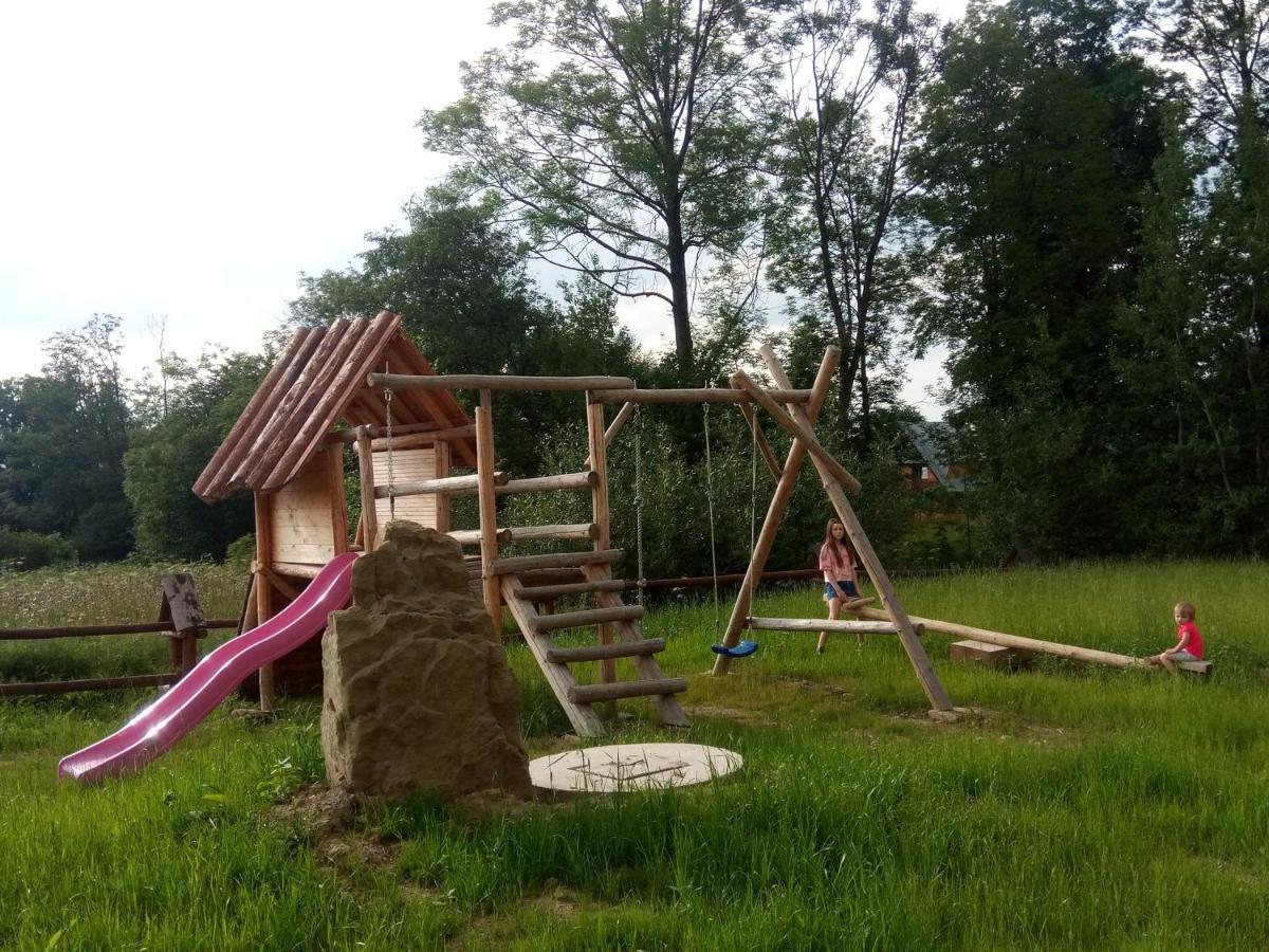 Chata Nad Termami Dzianisz Exterior photo